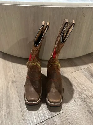 TOMBSTONE Arena Queen Red Rose Square Toe Boots in Red Roses Size US 8 thumbnail 2