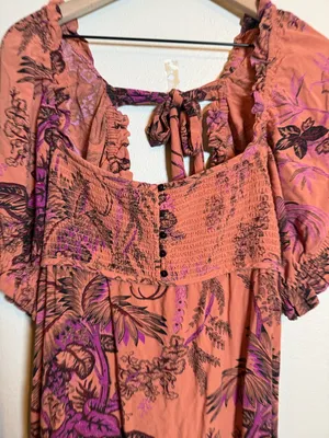 Anthropologie Smocked Puff Sleeve Midi Dress Tropical‎ Print thumbnail 4