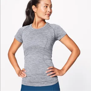 Lululemon Swiftly Tech 2.0 Short Sleeve Shirt Shirt Slate Gray Size 16 thumbnail 2