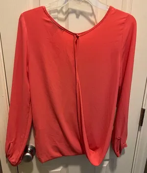 Forever 21 Coral Satin Top thumbnail 2