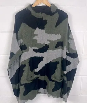 Anthropologie Moth Henrietta camo poncho thumbnail 1