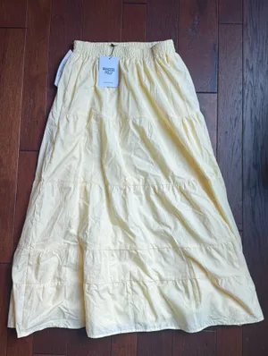 Princess Polly Garden Party Maxi Skirt Lemon thumbnail 2