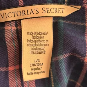 Victorias Secret Pajama Set L‎ thumbnail 6