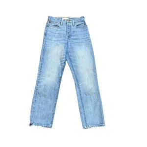 Madewell‎ The Dadjean Light Wash Button Fly Relaxed Size 23 Cotton 90's Straight thumbnail 2