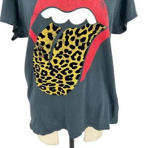 Daydreamer Rolling‎ Stones Flocked Leopard Tongue Tour Tee Gray Size Small thumbnail 5