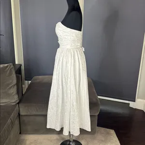 Women’s White Floral Strapless Prom Formal Dress Zip & Corset Back Size 2/4 NWOT thumbnail 7