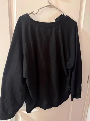 Jantzen Ruby Black Sweater thumbnail 4
