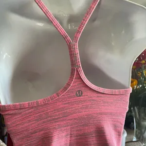 Lululemon Top thumbnail 4