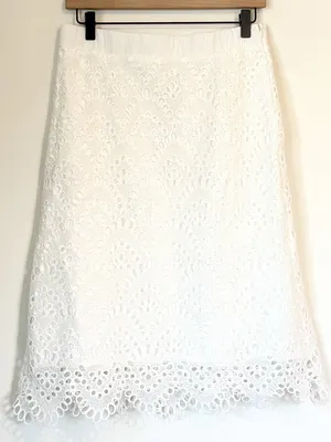 NWT Cupshe White Cutout Scalloped Hem Midi Skirt - Size: Large thumbnail 5