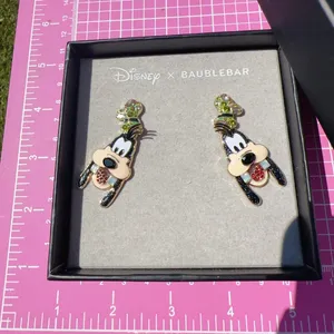 1 pc Disney X BAUBLEBAR Minnie Mouse Pluto Goofy diamond drop earring w/ box 🎁 thumbnail 9