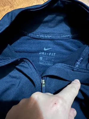 Nike Dri-Fit Workout Top thumbnail 3