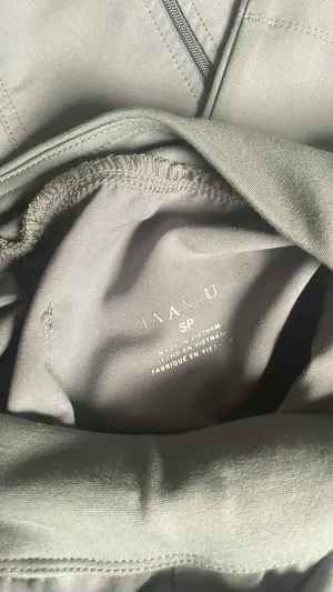 Jaanuu Grey Scrub Set thumbnail 4