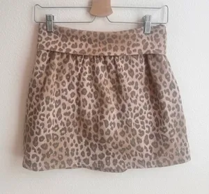 PINK Victoria's Secret Skirt thumbnail 1