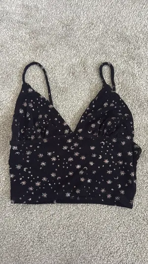 Urban Outfitters Top Tank Crop Top thumbnail 2