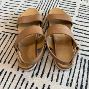 Nisolo Go-To Flatform Leather Platform Sandals Almond 7.5 thumbnail 6