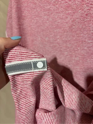 Lululemon scarf thumbnail 3