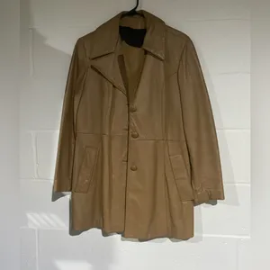 Brown leather jacket Size M thumbnail 2
