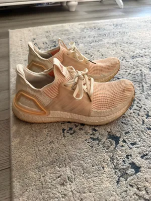 Adidas Tennis Shoes thumbnail 2