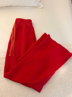 Figs Rafaela scrub top & isabel wide leg scrub pants thumbnail 3