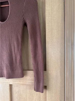 Abercrombie & Fitch Rust Brown Keyhole Mock Neck Ribbed Knit Sweater size XS thumbnail 4