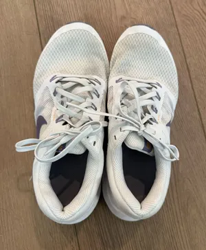 Nike Women's Run Swift 3 road running shoes thumbnail 1