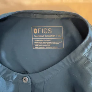 324‎ | FIGS Womens XL Notched Neck Scrub Top Teal Medical Healthcare Uniform thumbnail 3