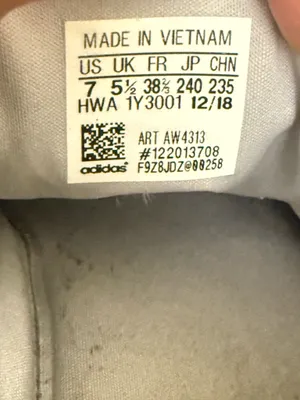 Adidas Cloudfoam Grey Athletic Running Shoes Womens Size 7 thumbnail 7
