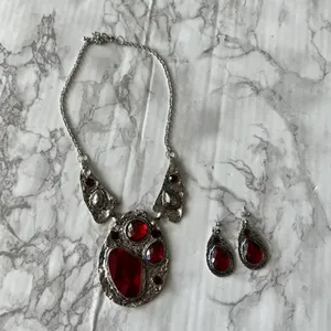 Boutique jewelry set Red thumbnail 2