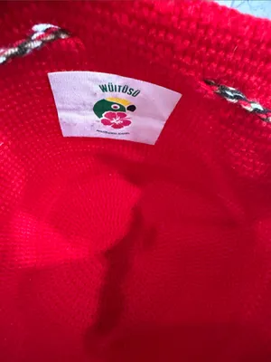 Wuitusu Unicolor Medium Red Handmade Wayuu Mochila Bag thumbnail 5