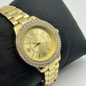 Women’s Gold-tone Crystal Accented Bezel Fashion Watch Working New Battery thumbnail 3