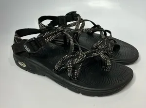 Chacos Zvolv x‎ 2 sandals black & white size 9 thumbnail 1