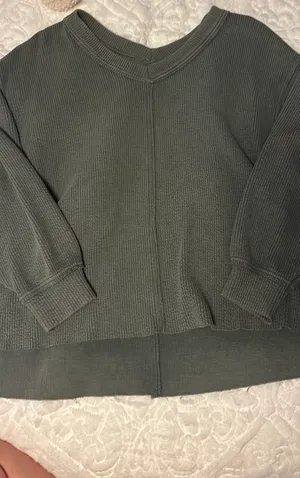 Aerie Oversized Sweatshirt thumbnail 2