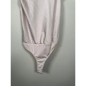 Astr the Label NEW Blush‎ Pink Cami Style Bodysuit Champaign Sz Small Balletcore thumbnail 3
