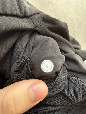 Lululemon On The Fly Shorts 2.5" thumbnail 5