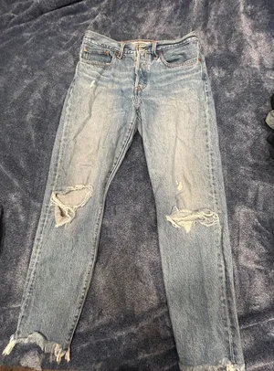 Levi’s Wedgie Jeans Button Fly Distressed thumbnail 1