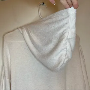 QUINCE Brushed Viscose Cropped Lounge Hoodie Heather Oatmeal Beige Sz Small thumbnail 9