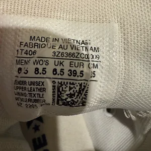 Converse Classic White High-Tops Women’s size 8.5 thumbnail 9