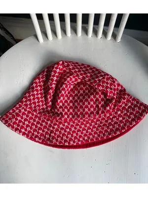 Reversible New York Yankees Red Bucket Hat thumbnail 2