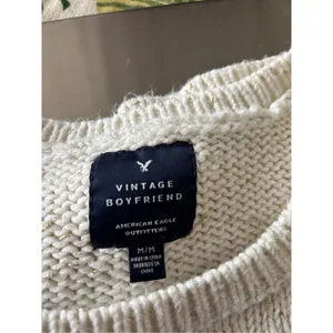 American Eagle Vintage Boyfriend Crewneck Sweater Size M Cream Metallic thumbnail 2