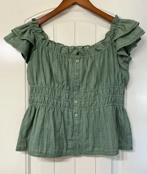 Francesca's Green Top thumbnail 1