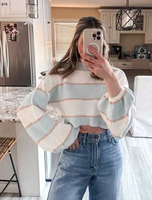 KITTENISH Blue Cream Striped Cropped Knit Sweater Women’s Small thumbnail 1