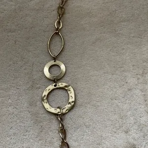 Necklace thumbnail 3