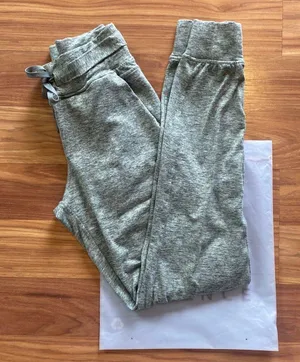 Select Jogger thumbnail 1