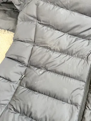 Uniqlo Women’s Ultra Light Down Long Coat Hooded in Black L thumbnail 14