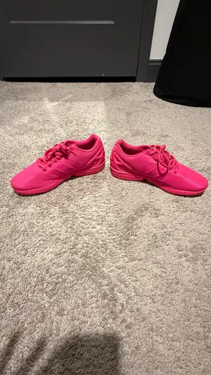 Pink Adidas Sneakers thumbnail 4