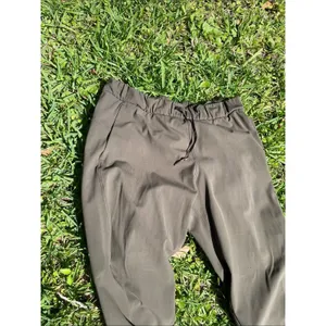 Lululemon On The Fly Crop 23" Dark Olive Green Luxtreme Drawstring Pants Size 8 thumbnail 11