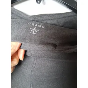 Soybu Charcoal Gray Fleece Lined Athleisure Leggings Zipper Pockets Soft Size M thumbnail 7