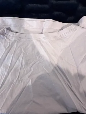 lululemon cates tee thumbnail 2