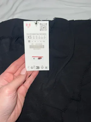 Scalloped Strapless Top thumbnail 4