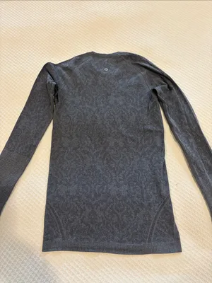 Lululemon Charcoal Crewneck Long-Sleeve thumbnail 3